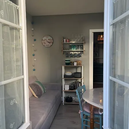 Appartement L 'emeraude, Appt Avec Terrasse Proche De La *